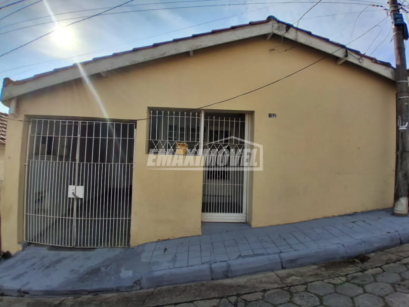 Alugar Casa / em Bairros em Sorocaba R$ 1.400,00 - Foto 1
