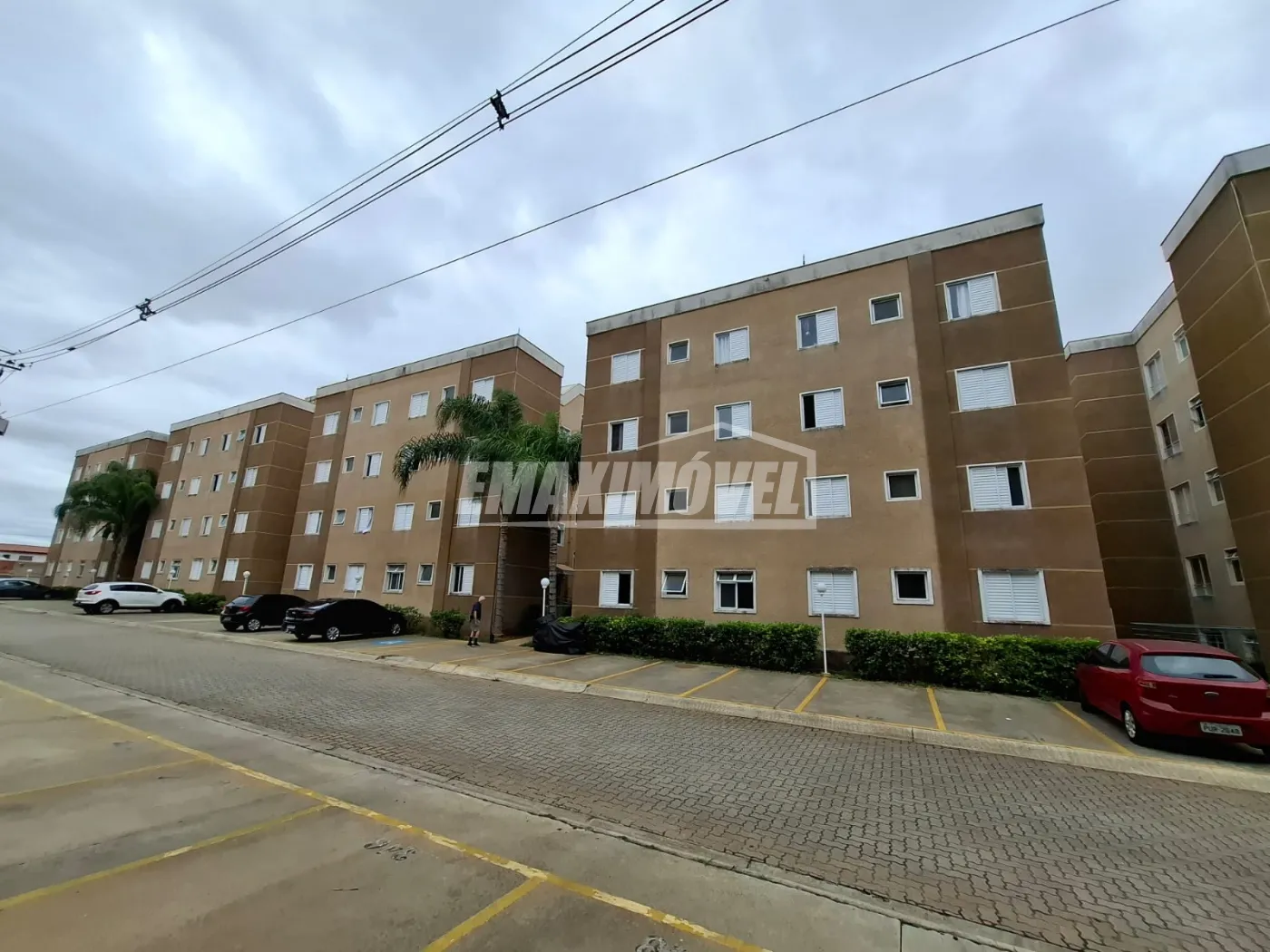 Alugar Apartamento / Padrão em Sorocaba R$ 1.700,00 - Foto 29