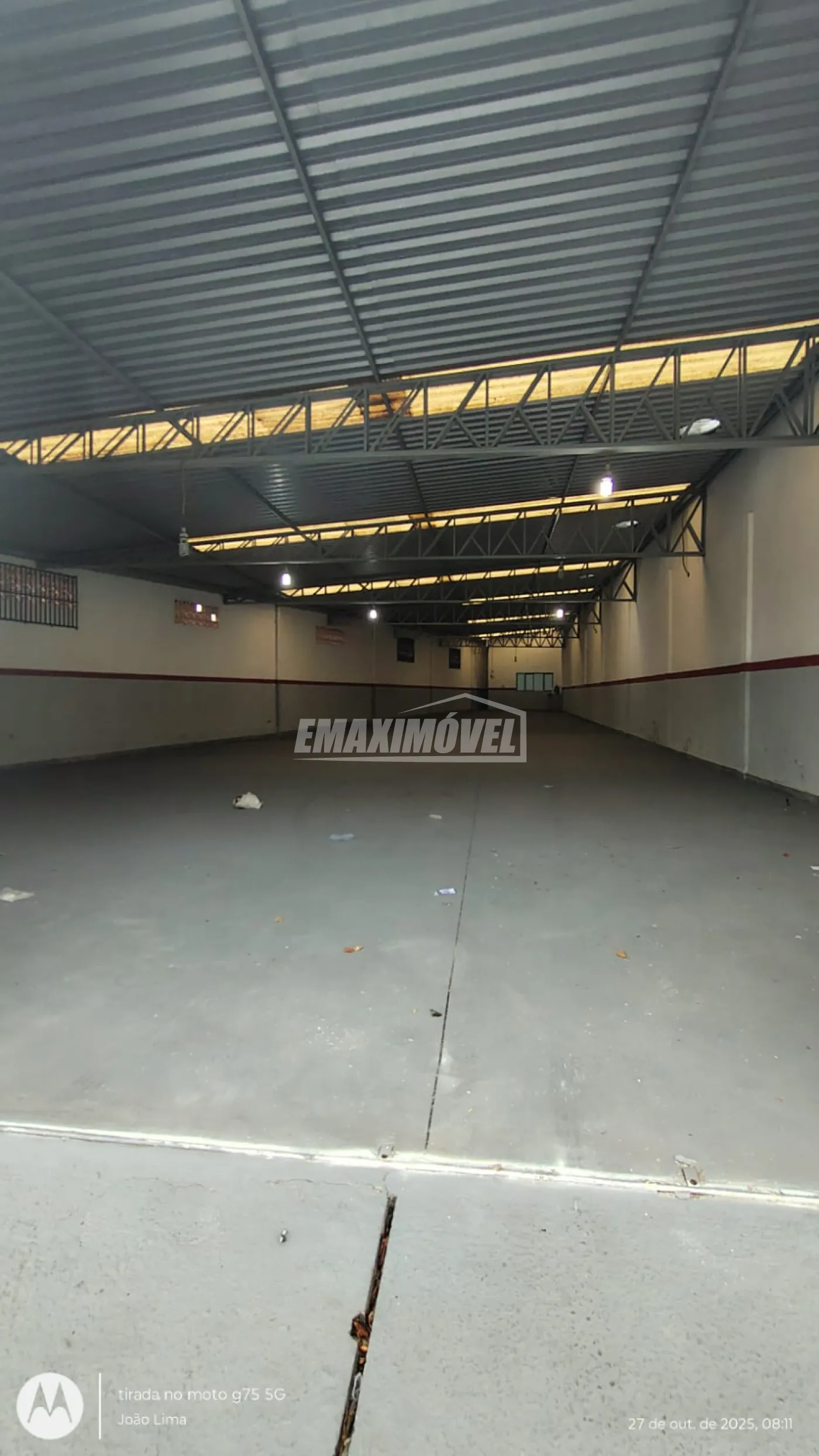 Alugar Galpão / em Bairro em Sorocaba R$ 5.000,00 - Foto 2