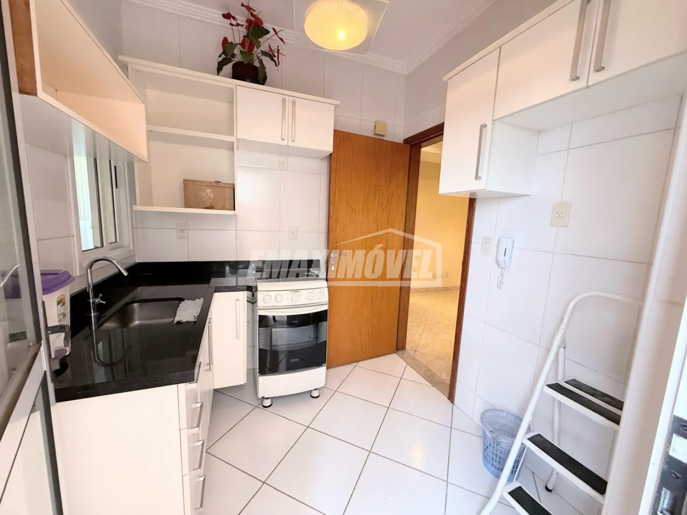 Comprar Apartamento / Padrão em Sorocaba R$ 250.000,00 - Foto 5