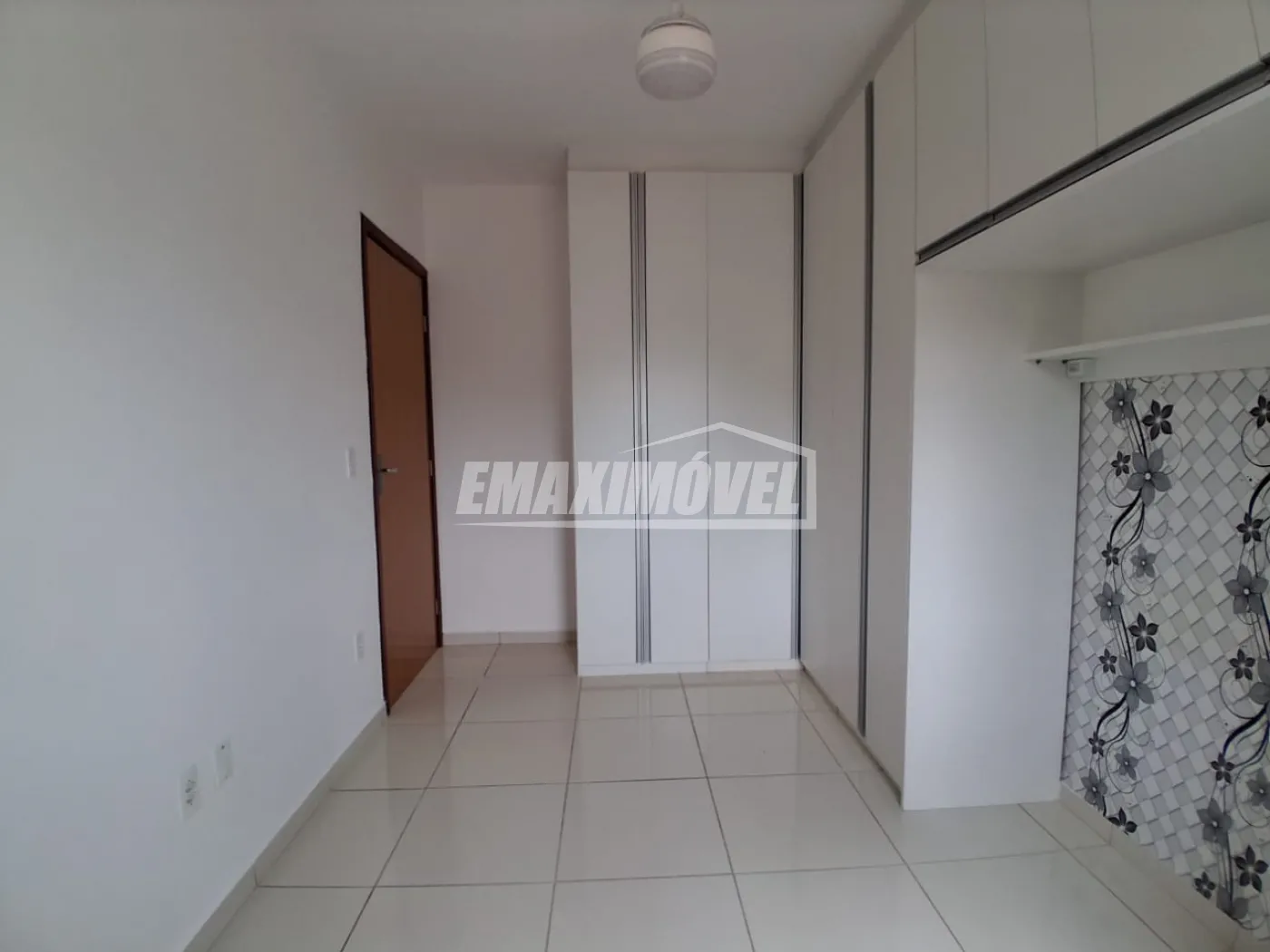 Alugar Apartamento / Padrão em Sorocaba R$ 1.650,00 - Foto 9