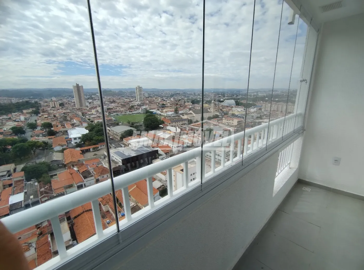 Alugar Apartamento / Padrão em Sorocaba R$ 2.400,00 - Foto 3