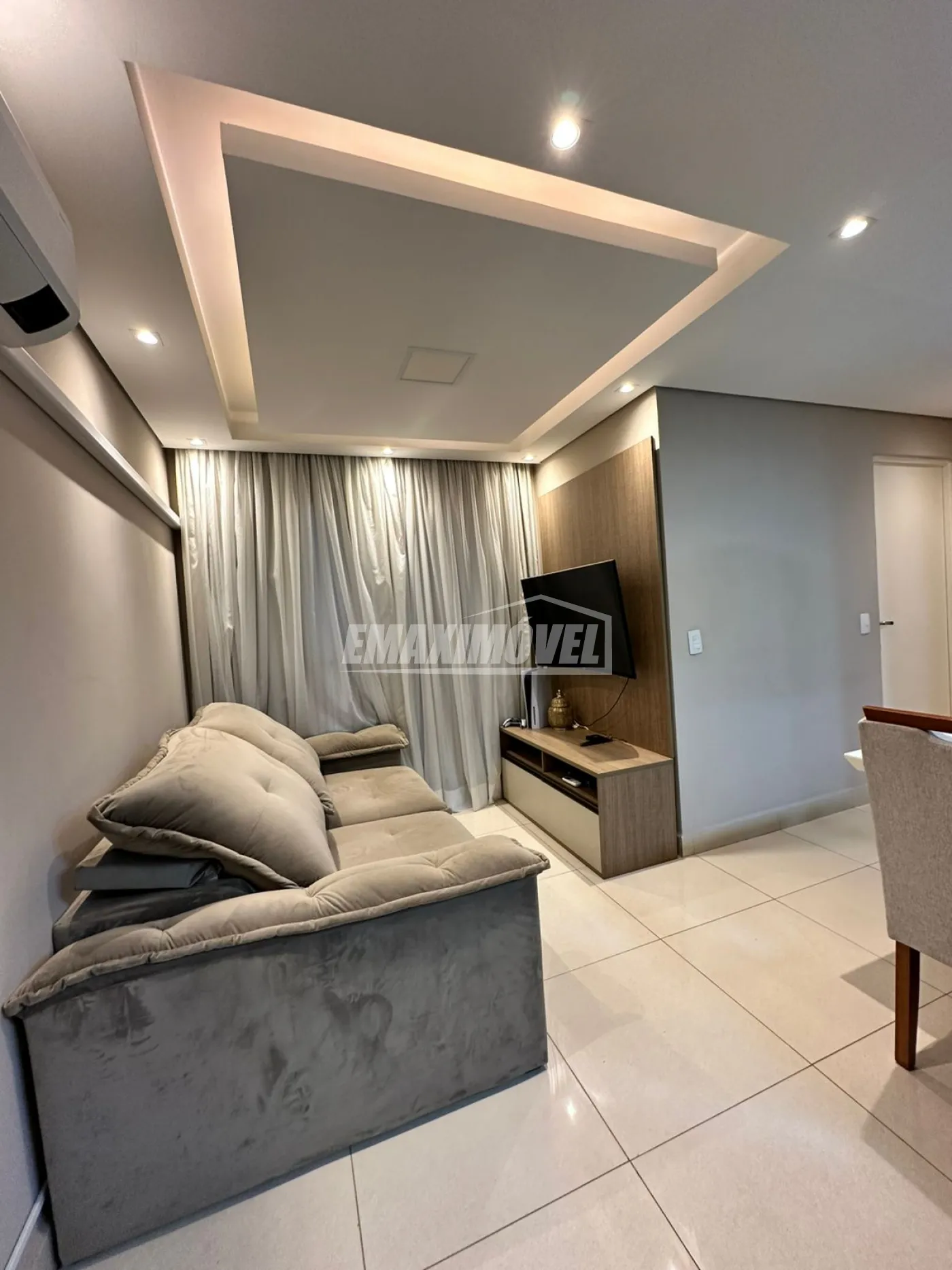 Comprar Apartamento / Padrão em Sorocaba R$ 400.000,00 - Foto 1