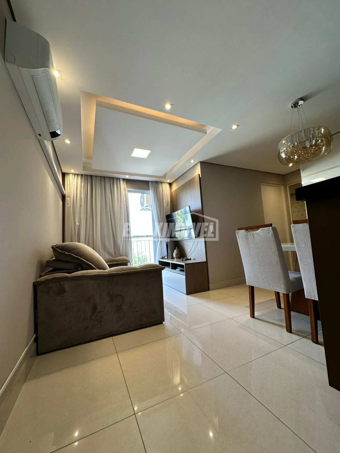 Comprar Apartamento / Padrão em Sorocaba R$ 400.000,00 - Foto 2