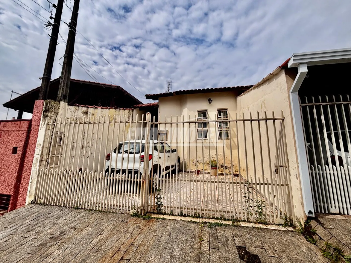 Comprar Casa / em Bairros em Sorocaba R$ 460.000,00 - Foto 1