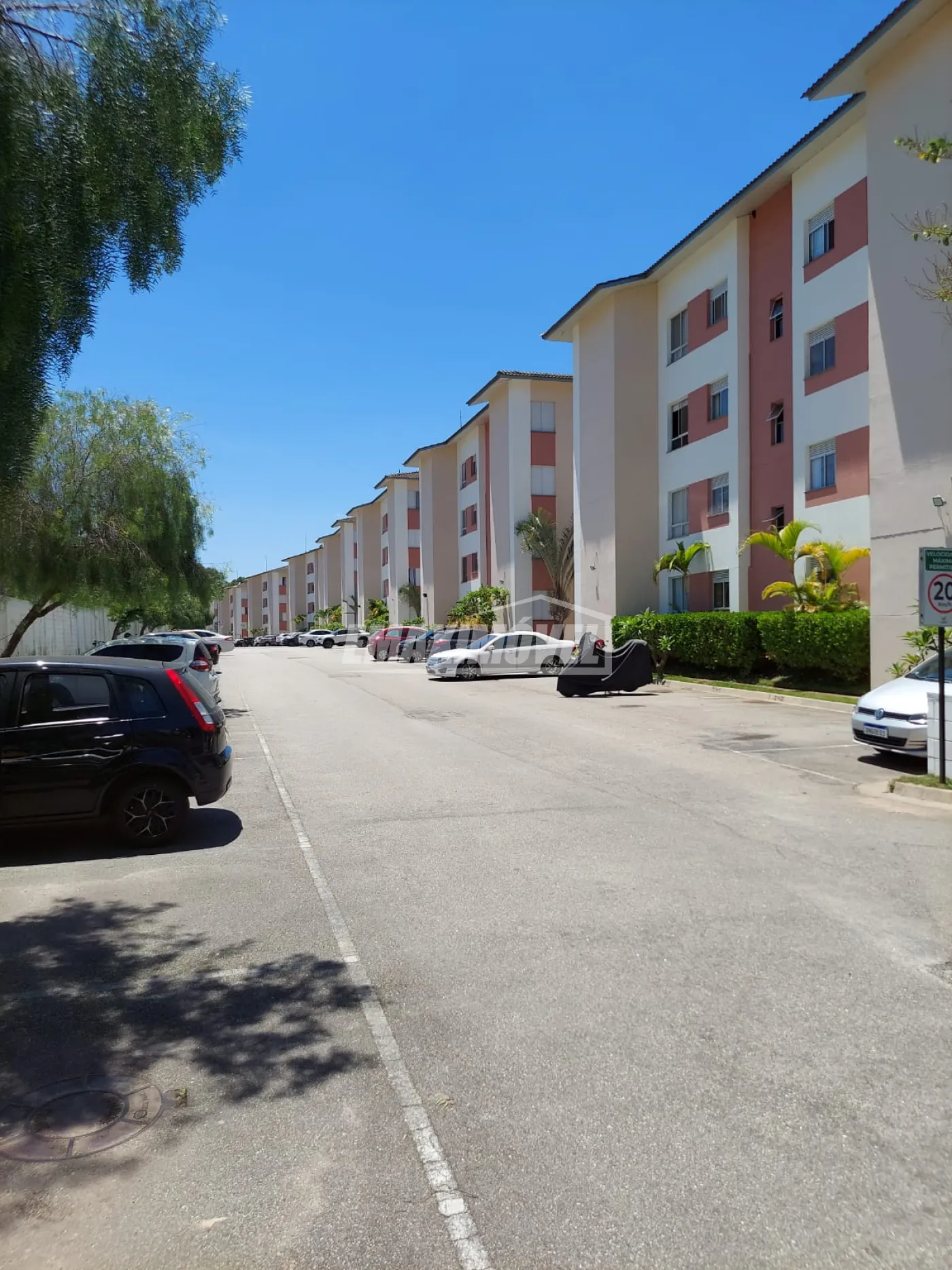 Alugar Apartamento / Padrão em Sorocaba R$ 1.800,00 - Foto 17