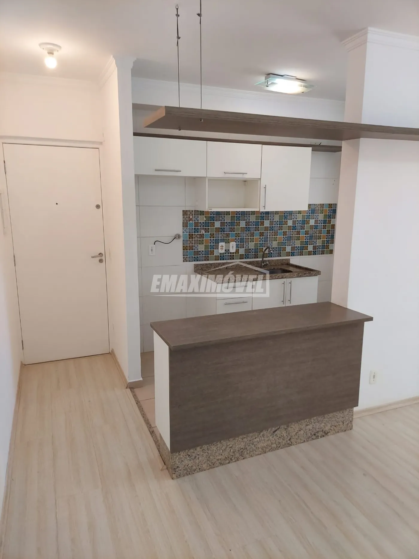 Alugar Apartamento / Padrão em Sorocaba R$ 1.800,00 - Foto 4