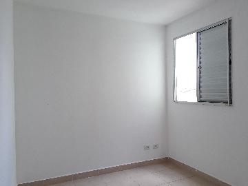 Alugar Apartamento / Padrão em Sorocaba R$ 850,00 - Foto 4