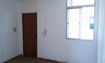 Alugar Apartamento / Padrão em Sorocaba R$ 700,00 - Foto 2