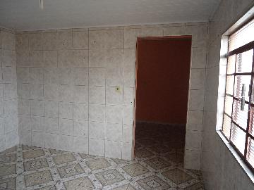 Alugar Casa / em Bairros em Sorocaba R$ 700,00 - Foto 9