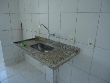 Alugar Apartamento / Padrão em Sorocaba R$ 800,00 - Foto 7