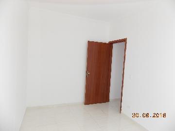 Alugar Casa / em Bairros em Sorocaba R$ 900,00 - Foto 8