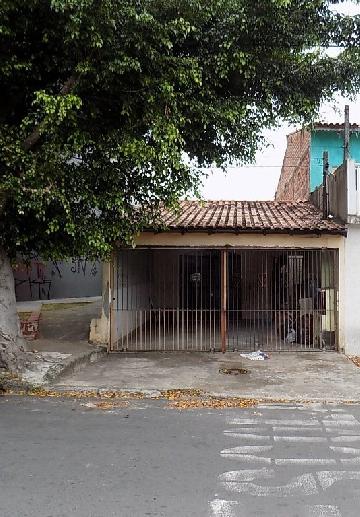 Alugar Casa / em Bairros em Sorocaba. apenas R$ 180.000,00