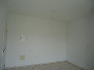 Alugar Apartamento / Padrão em Sorocaba R$ 750,00 - Foto 5