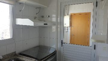 Alugar Apartamento / Padrão em Sorocaba R$ 2.800,00 - Foto 9