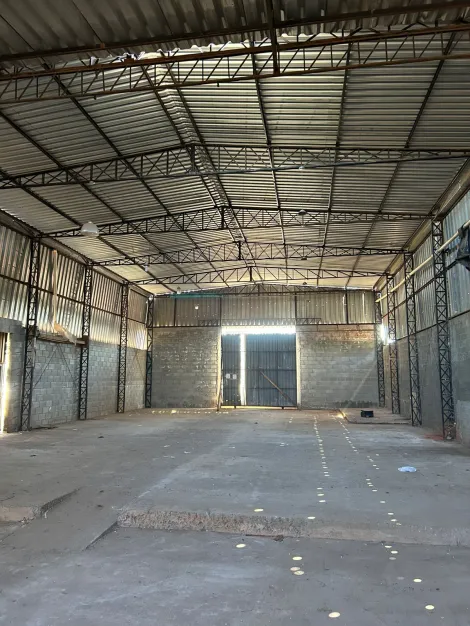 imagem 4 - Galpão com 3.100 m² de terreno e 350 m² de área construída imagem 4 - Galpão com 3.100 m² de terreno e 350 m² de área construída