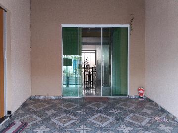 Alugar Casa / em Bairros em Sorocaba R$ 800,00 - Foto 2