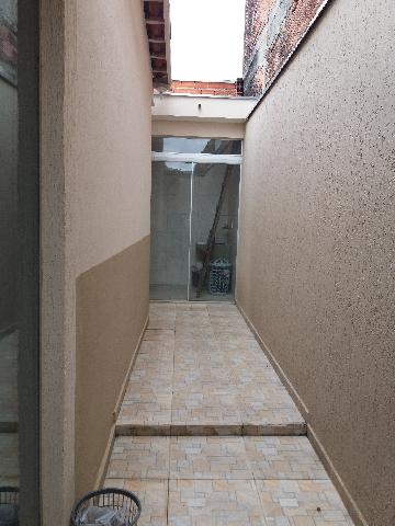 Alugar Casa / em Bairros em Sorocaba R$ 800,00 - Foto 13