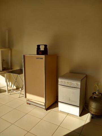 Alugar Apartamento / Padrão em Sorocaba R$ 1.350,00 - Foto 3