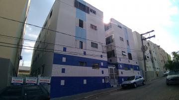 Alugar Apartamento / Padrão em Sorocaba. apenas R$ 800,00