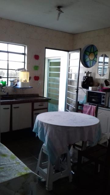 imagem 3 - Casa - em Bairros imagem 3 - Casa - em Bairros
