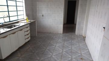 Alugar Casa / em Bairros em Araçoiaba da Serra R$ 1.500,00 - Foto 13