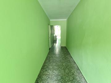 Alugar Casa / em Bairros em Sorocaba R$ 1.100,00 - Foto 4
