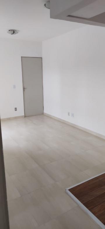 Comprar Apartamento / Padrão em Sorocaba R$ 220.000,00 - Foto 2