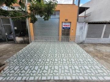 Alugar Casa / em Bairros em Sorocaba. apenas R$ 240.000,00