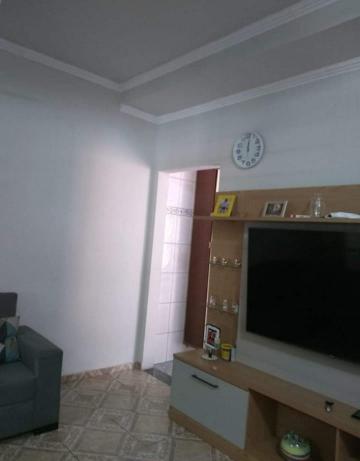 Alugar Casa / em Bairros em Sorocaba R$ 1.300,00 - Foto 2