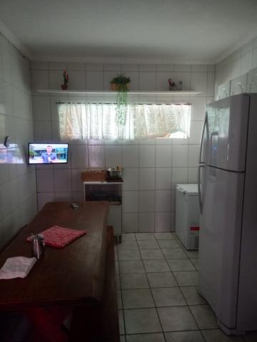 imagem 3 - Casa - em Bairros imagem 3 - Casa - em Bairros