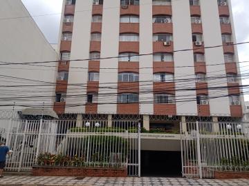 Apartamento / Padrão em Sorocaba Alugar por R$2.400,00