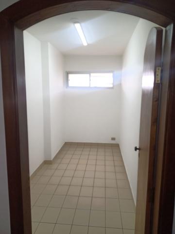 Alugar Apartamento / Padrão em Sorocaba R$ 2.400,00 - Foto 17