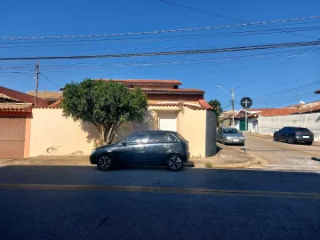 Alugar Casa / em Bairros em Sorocaba. apenas R$ 530.000,00