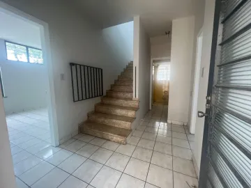 imagem 3 - Sobrado com 4 Quartos, 2 vagas e Sala comercial - Santa Rosália imagem 3 - Sobrado com 4 Quartos, 2 vagas e Sala comercial - Santa Rosália