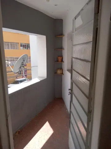 Alugar Apartamento / Edifício Sem Nome em Sorocaba. apenas R$ 1.100,00