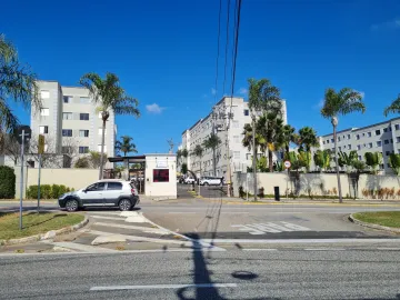 Alugar Apartamento / Padrão em Votorantim. apenas R$ 1.100,00