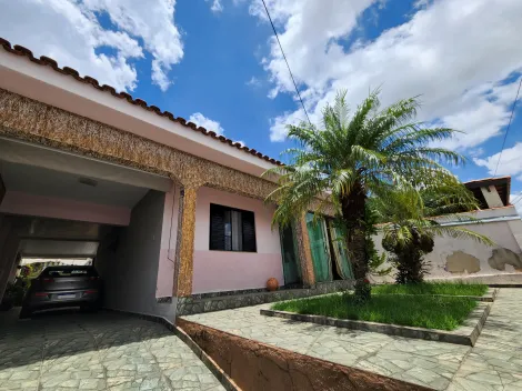 Alugar Casa / em Bairros em Votorantim. apenas R$ 450.000,00