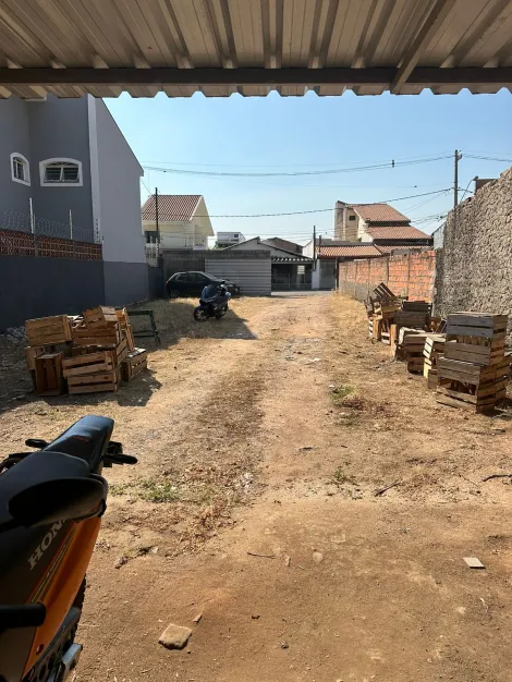 imagem 2 - Terreno - em Bairros imagem 2 - Terreno - em Bairros