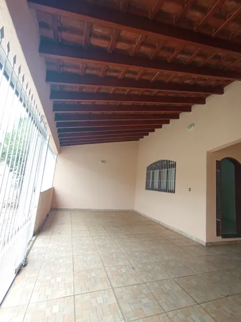 imagem 2 - Casa com edícula no Wanel Ville - Oportunidade! imagem 2 - Casa com edícula no Wanel Ville - Oportunidade!