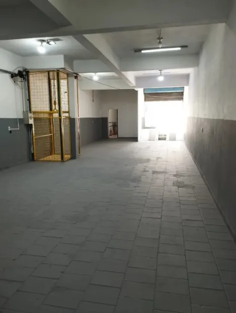 imagem 3 - Galpão em Av. comercial para locação - Vila Barão imagem 3 - Galpão em Av. comercial para locação - Vila Barão
