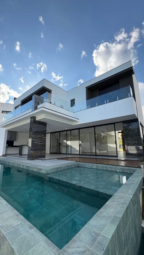 imagem 1 - Casa com 3 Suítes, 4 vagas e Piscina! - Alphaville Nova Esplanada imagem 1 - Casa com 3 Suítes, 4 vagas e Piscina! - Alphaville Nova Esplanada