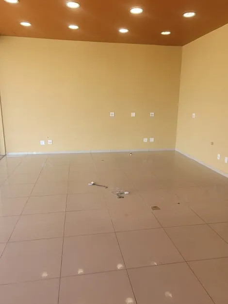 imagem 1 - Salão comercial com 88 m² tendo 1 sala com 30 m² na Galeria Siriema imagem 1 - Salão comercial com 88 m² tendo 1 sala com 30 m² na Galeria Siriema