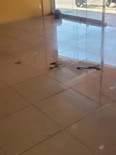 imagem 3 - Salão comercial com 88 m² tendo 1 sala com 30 m² na Galeria Siriema imagem 3 - Salão comercial com 88 m² tendo 1 sala com 30 m² na Galeria Siriema