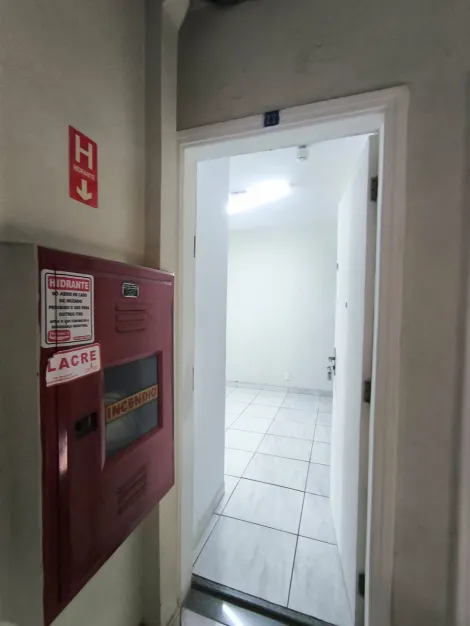 imagem 2 - Sala Comercial à Venda na Rua São Bento, Centro de Sorocaba/SP imagem 2 - Sala Comercial à Venda na Rua São Bento, Centro de Sorocaba/SP