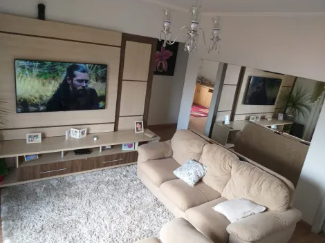 imagem 3 - Apartamento á venda com 3 Quartos sendo 1 suíte no Edifício Vovó Tarcilia em Sorocaba-SP imagem 3 - Apartamento á venda com 3 Quartos sendo 1 suíte no Edifício Vovó Tarcilia em Sorocaba-SP